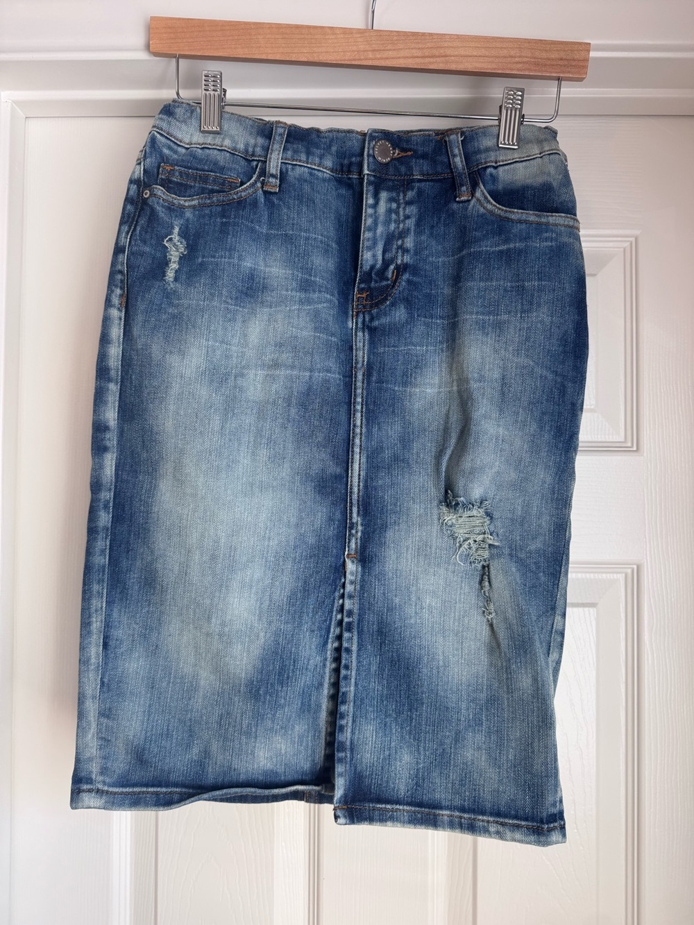 Velvet hearts distressed denim skirt knee length